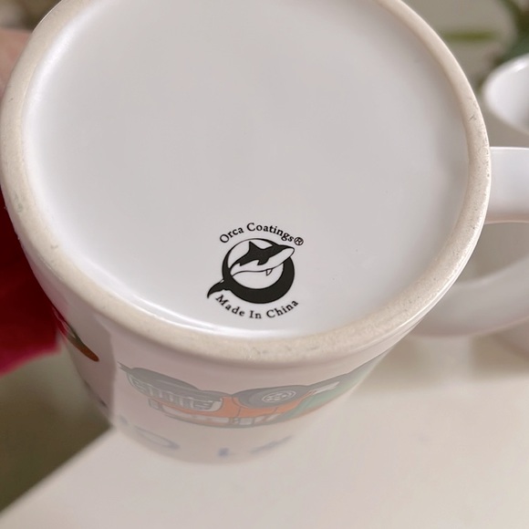 2 coffee cups #1 crossing guard and Pinnacle - Picture 10 of 11